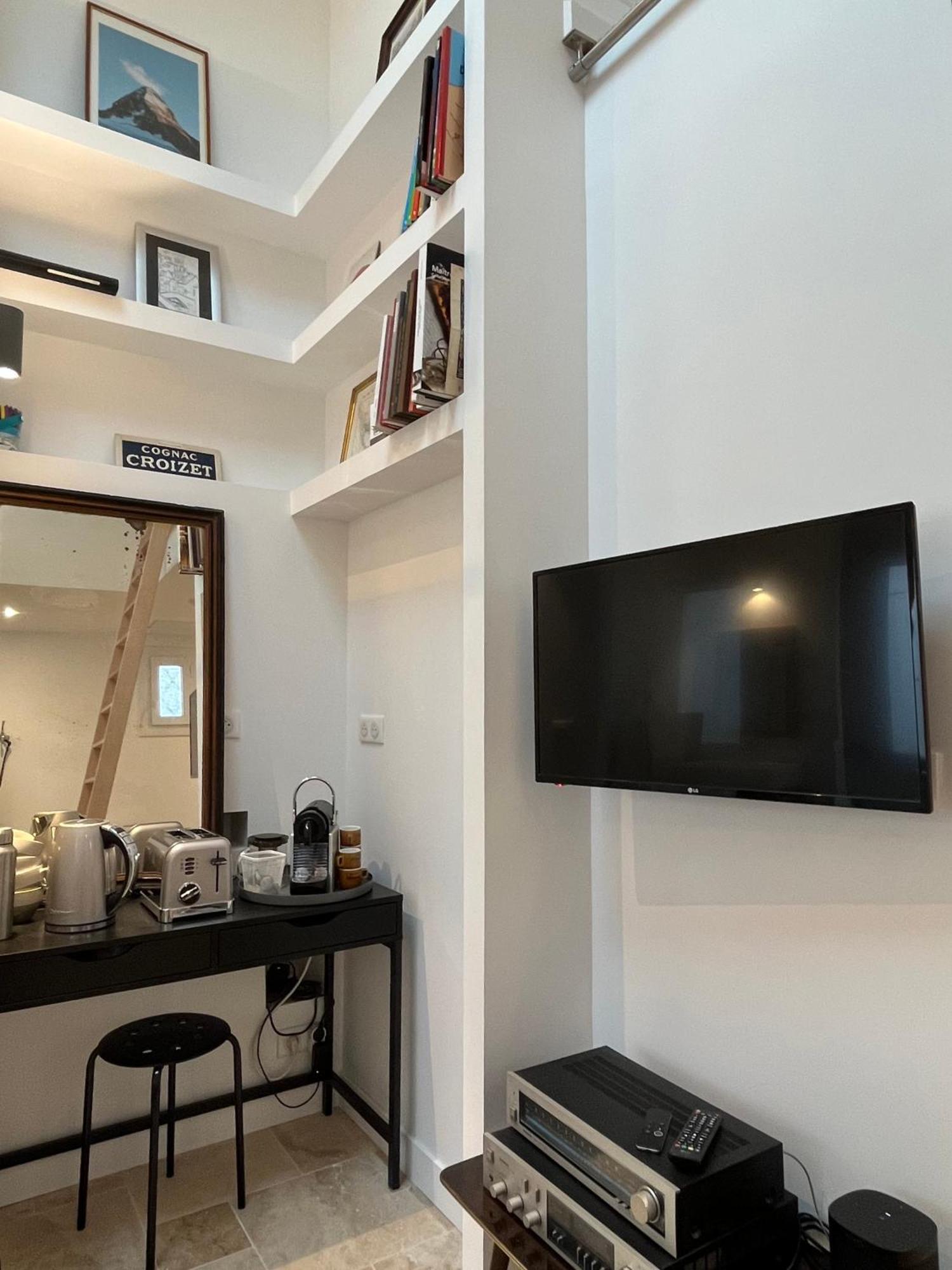 Loft Avec Terrasse Et Jardin Lägenhet Angoulême Exteriör bild